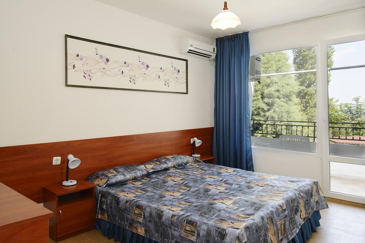 Zdravets - Free Parking Hotel Golden Sands Bagian luar foto