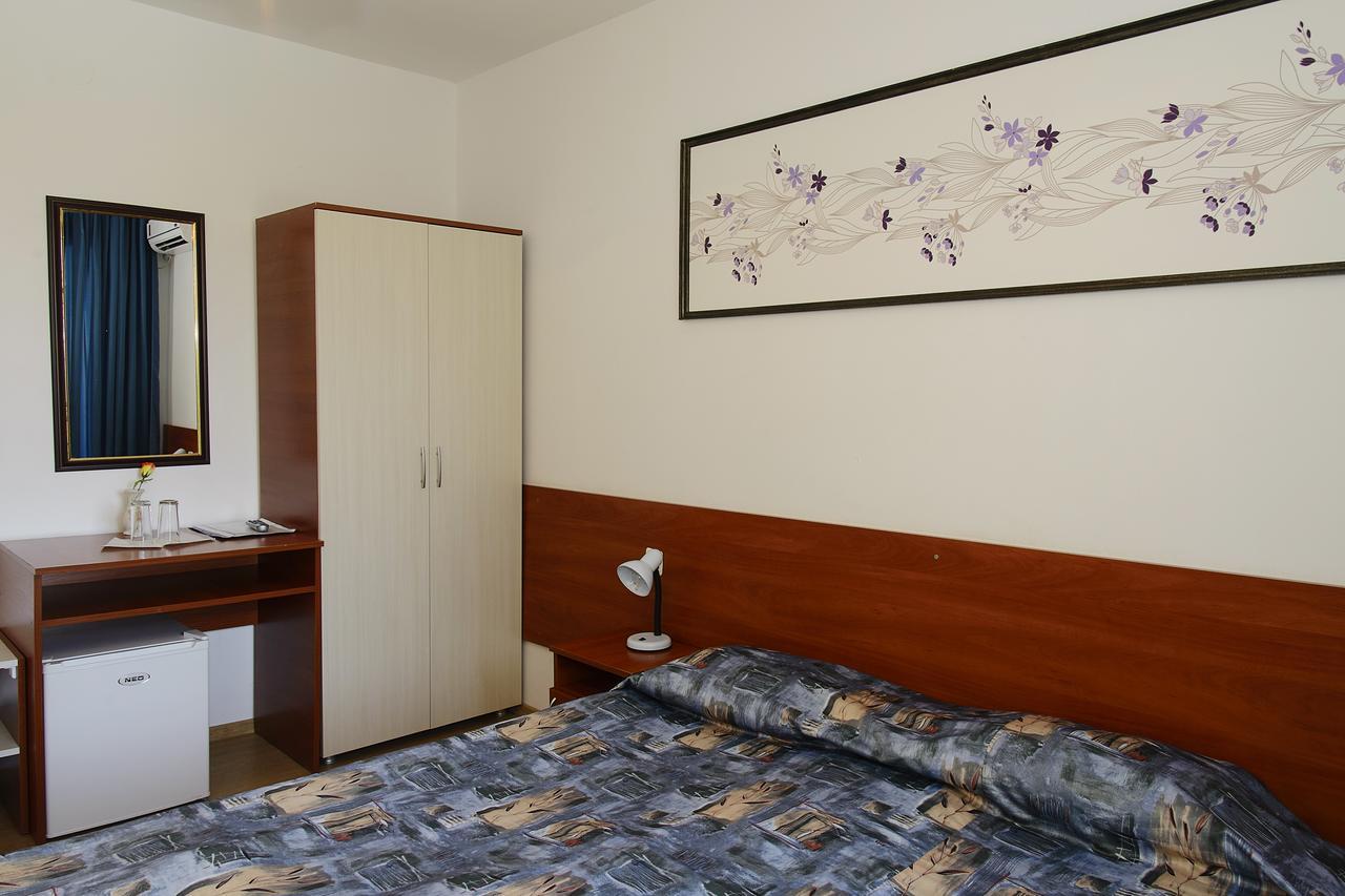 Zdravets - Free Parking Hotel Golden Sands Bagian luar foto