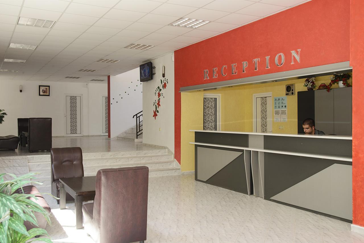 Zdravets - Free Parking Hotel Golden Sands Bagian luar foto